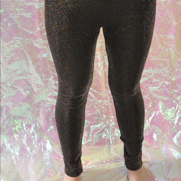 Glitter Bomb Leggings - Picture 3 of 8